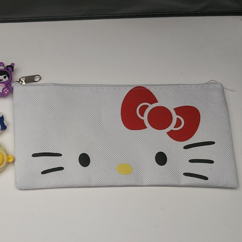 Hello kitty and Friends bundle - Picture 3 of 3